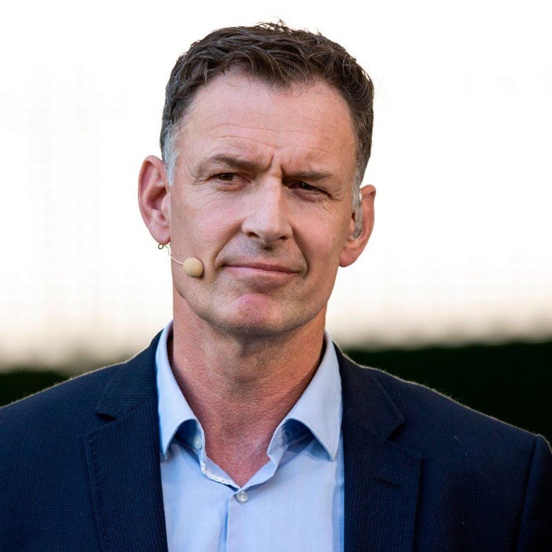 Chris Sutton said that the Premier League "would never recover" after Everton and Manchester City surprised him.