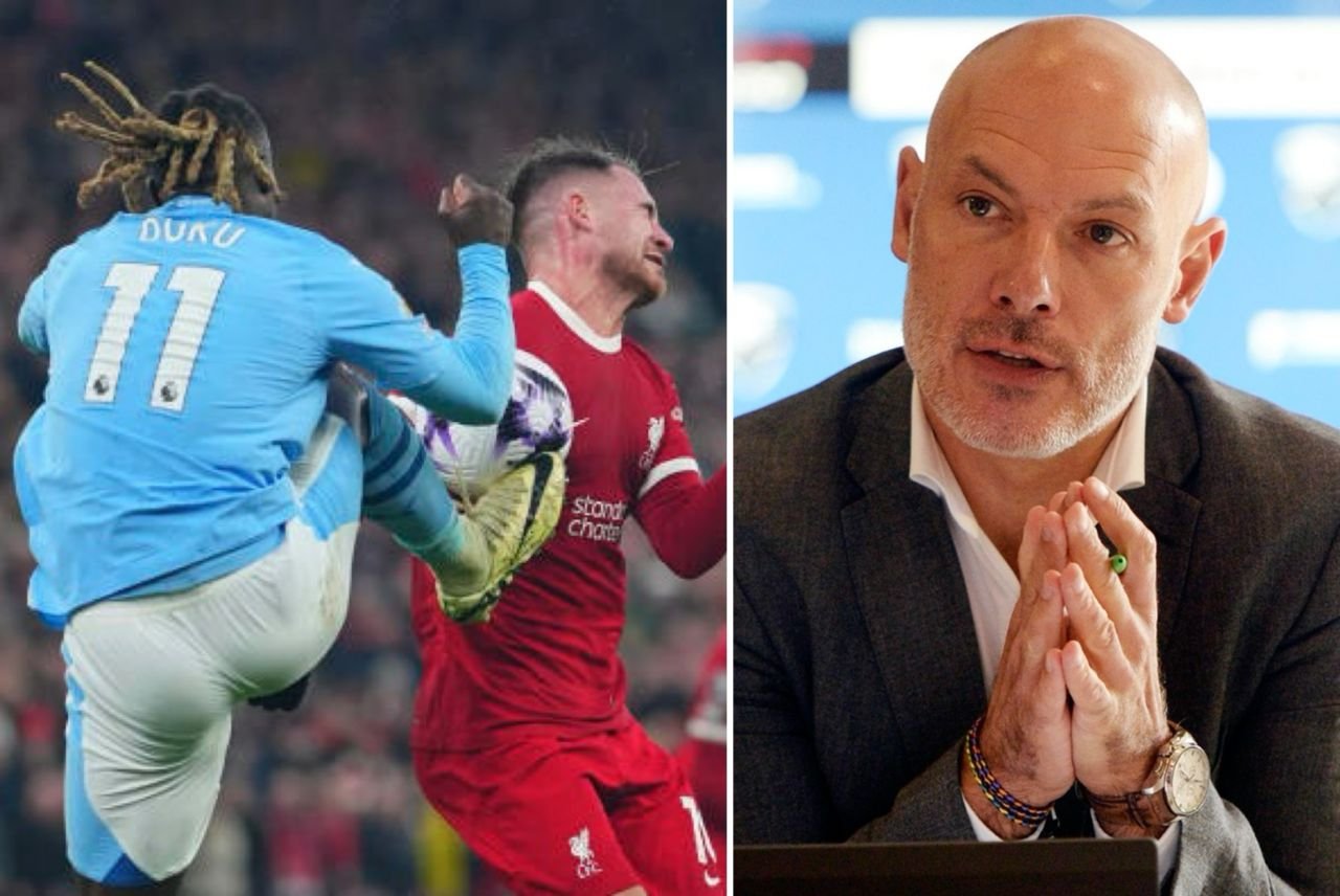 English former professional football referee Howard Webb reveals why Alexis Mac Allister was denied a penalty Liverpool vs Man City draw match on March 10